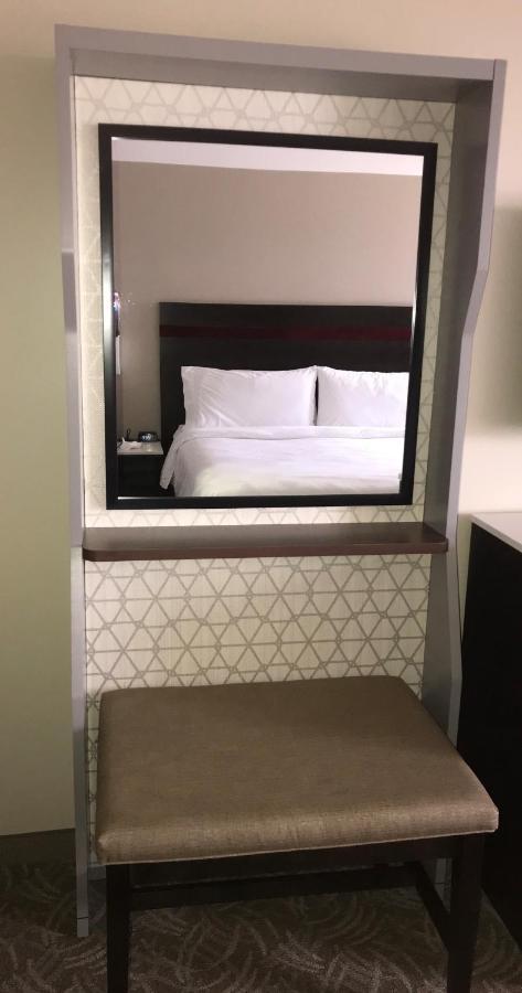 Holiday Inn Chicago Schaumburg By Ihg Екстер'єр фото