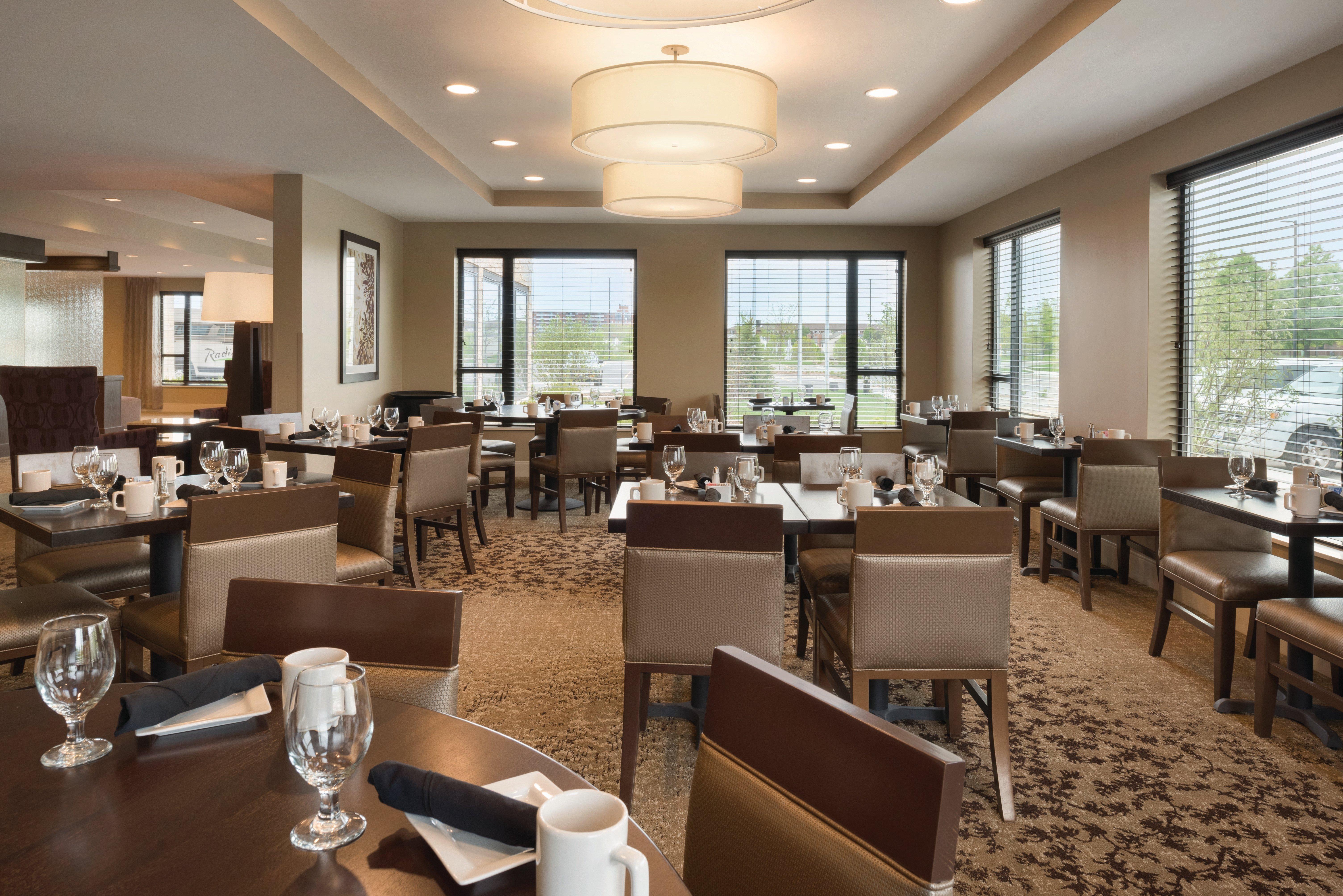 Holiday Inn Chicago Schaumburg By Ihg Екстер'єр фото